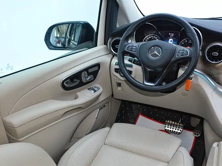 Mercedes-Benz Mercedes-Benz V-Class 2022 V 260 L Long Wheelbase Luxury Edition 2023 - thumbnail 15