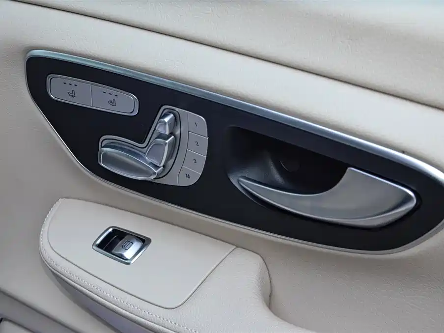 Mercedes-Benz Mercedes-Benz V-Class 2022 V 260 L Long Wheelbase Luxury Edition 2023 - thumbnail 23
