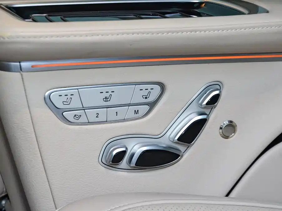 Mercedes-Benz Mercedes-Benz V-Class 2022 V 260 L Long Wheelbase Luxury Edition 2023 - thumbnail 26