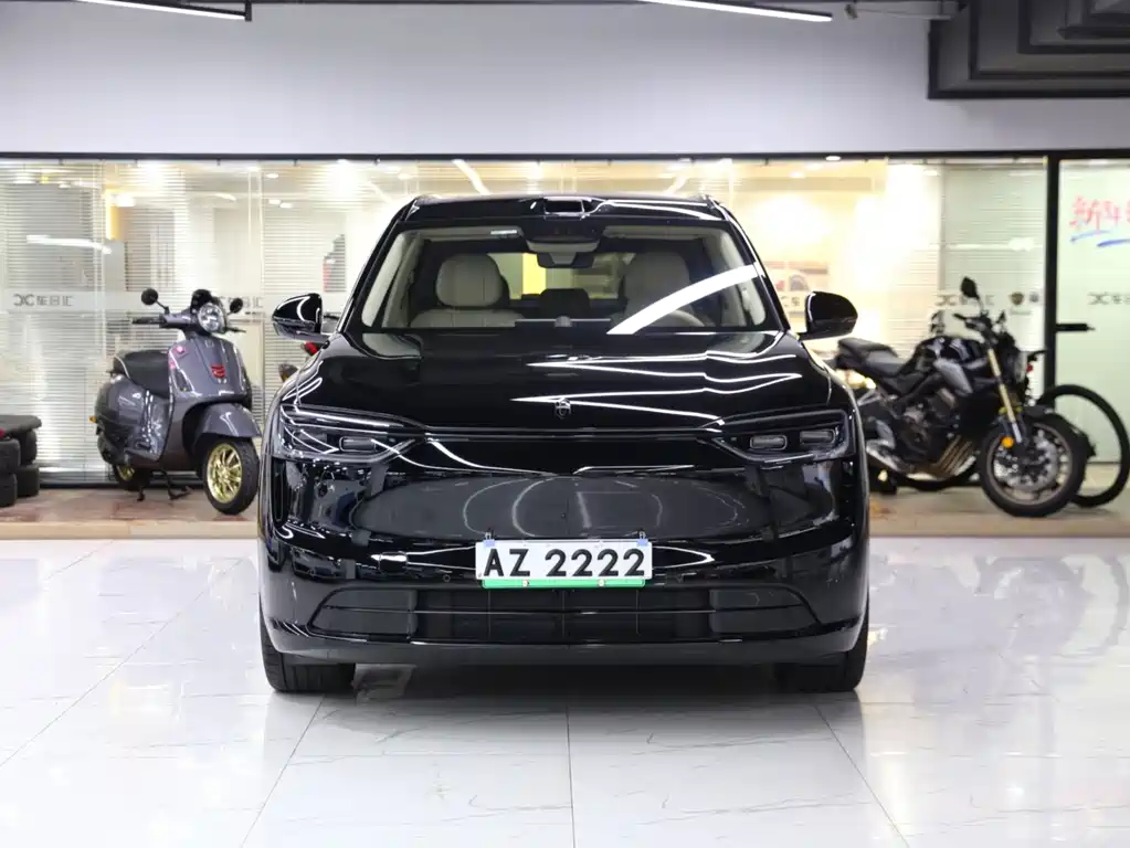 AITO Aito M7 2026 Extended Range Max AWD 5-Seat (192-line LiDAR) 2025 - thumbnail 3