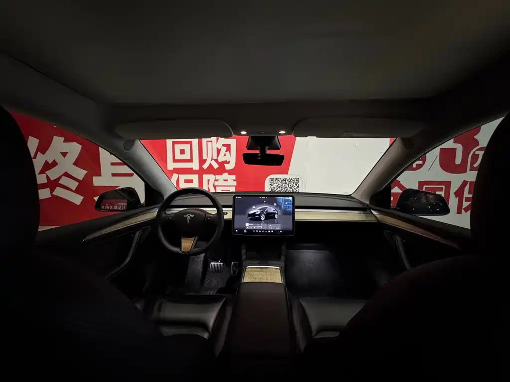 Tesla Model Y 2022 Rear-Wheel Drive 2023 - thumbnail 6