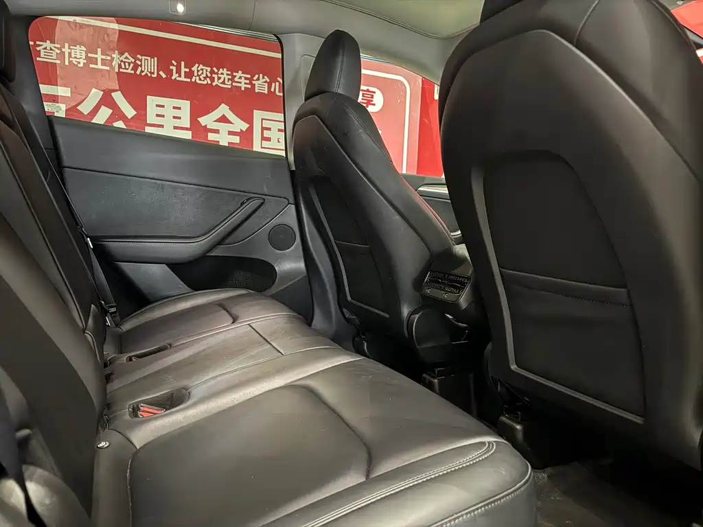 Tesla Model Y 2022 Rear-Wheel Drive 2023 - thumbnail 7