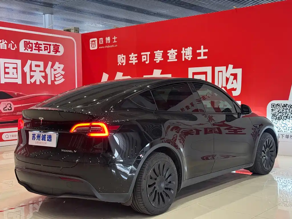 Tesla Model Y 2022 Rear-Wheel Drive 2023 - thumbnail 10