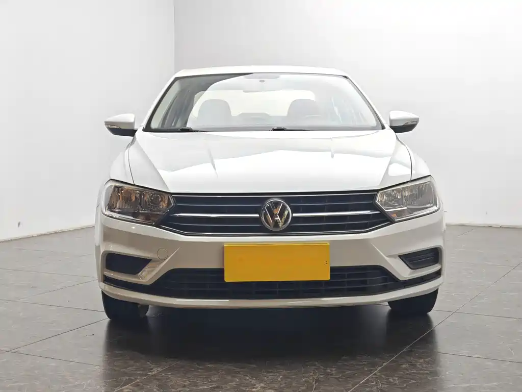 Volkswagen Volkswagen Bora 2018 1.5L Automatic Comfort Model 2018 - thumbnail 2