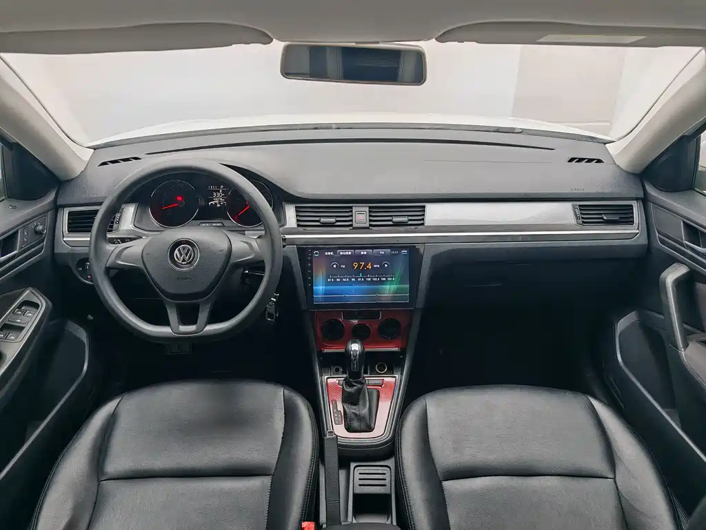 Volkswagen Volkswagen Bora 2018 1.5L Automatic Comfort Model 2018 - thumbnail 12