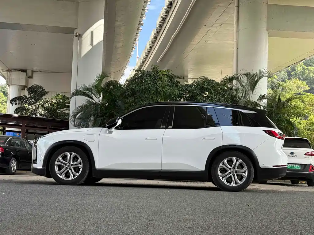 NIO NIO ES8 2020 415KM 6-seater 2021 - thumbnail 4