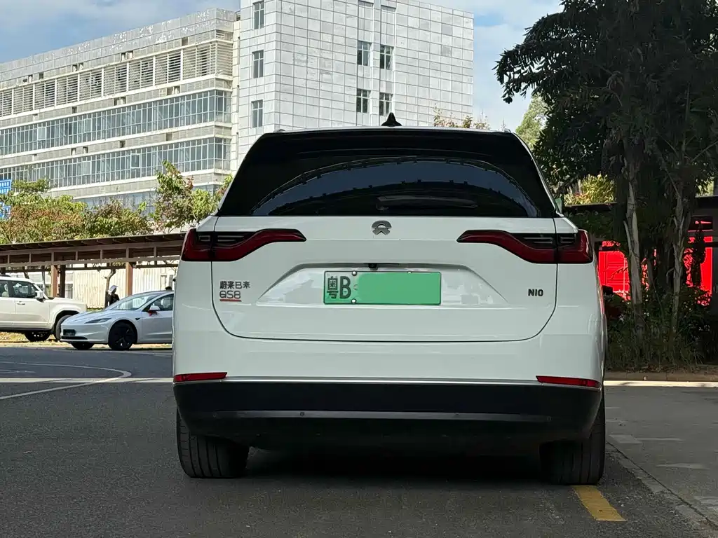 NIO NIO ES8 2020 415KM 6-seater 2021 - thumbnail 6