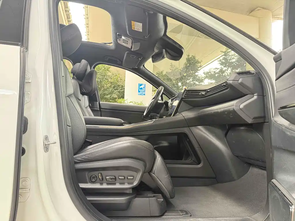 NIO NIO ES8 2020 415KM 6-seater 2021 - thumbnail 10