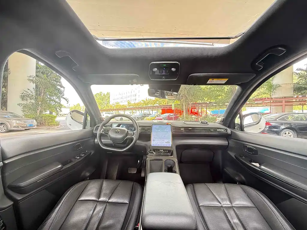 NIO NIO ES8 2020 415KM 6-seater 2021 - thumbnail 18