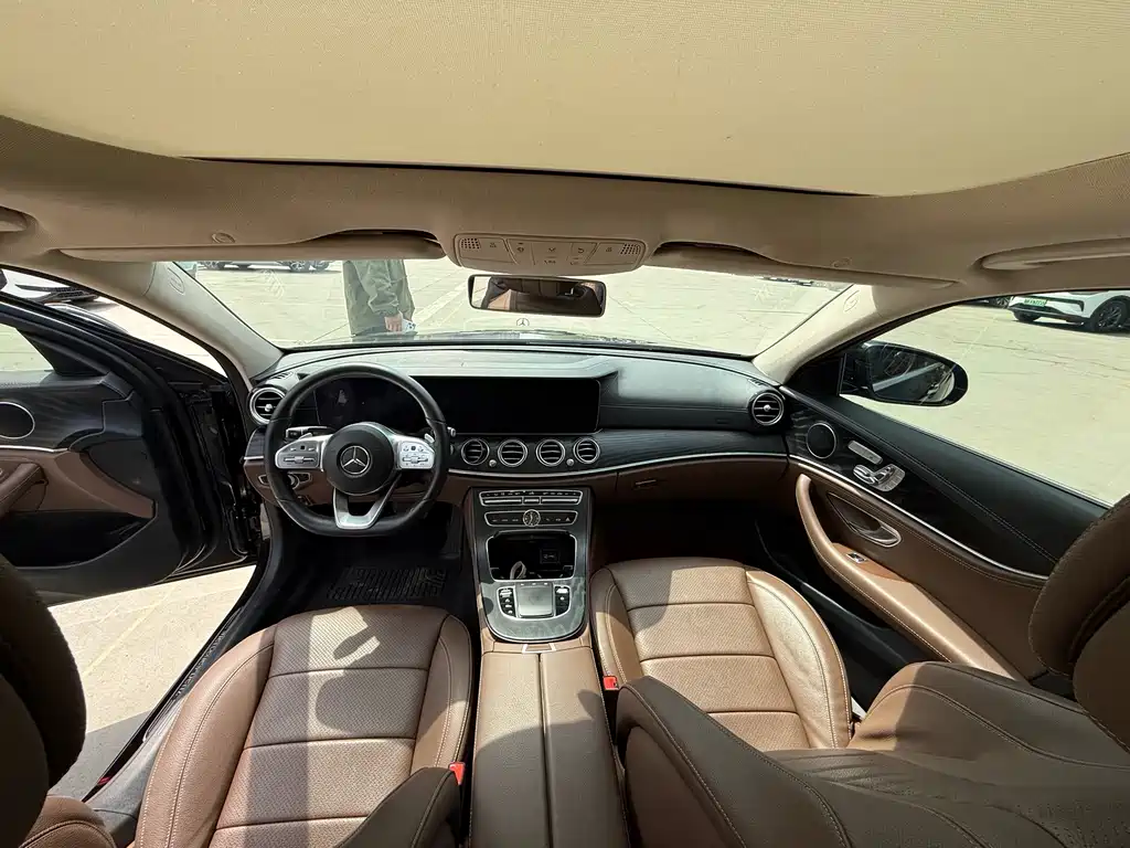 Mercedes-Benz Mercedes-Benz E-Class 2019 Model Year Facelift E 300 L Sport Style 2019 - thumbnail 6