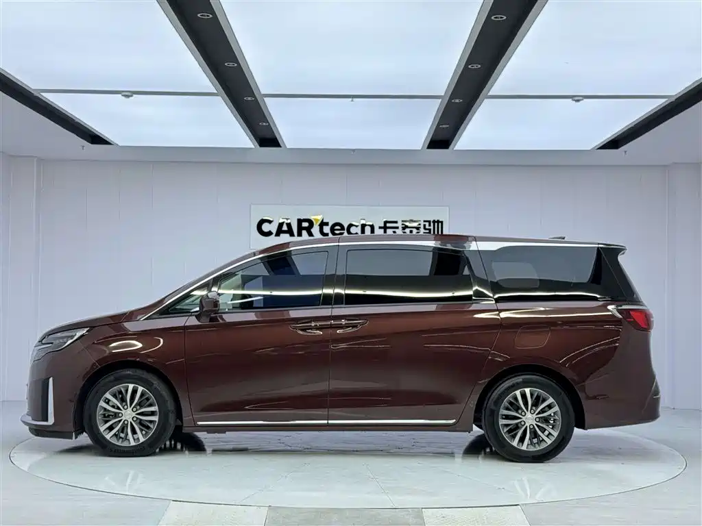 Buick Buick GL8 2023 ES Landmark Comfort Edition 2023 - thumbnail 5
