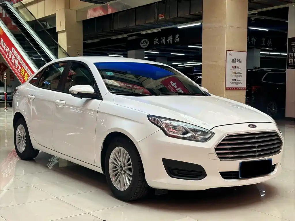 Ford Ford Focus 2017 Facelift 1.5L Automatic Comfort Edition 2017 - thumbnail 2