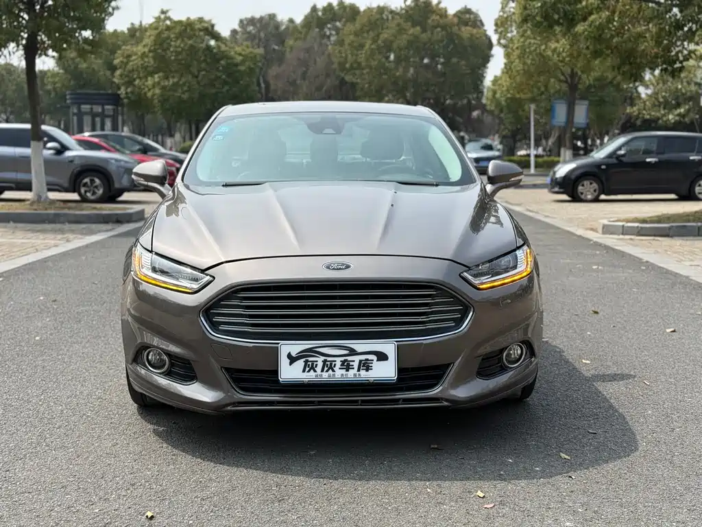 Ford Ford Mondeo 2013 2.0L GTDi240 Luxury Sport Edition 2014 - thumbnail 2