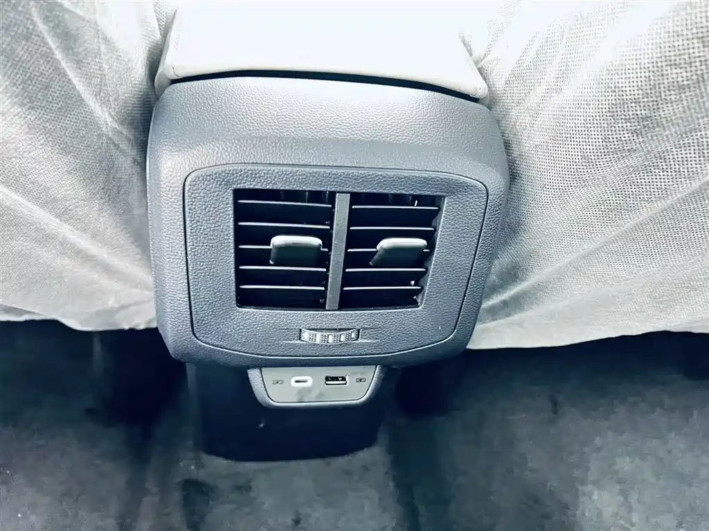 Volkswagen Tharu 2026 New Sharp 1.5L Sharp Edition 2026 - thumbnail 11