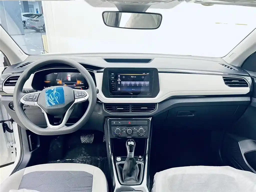 Volkswagen Tharu 2026 New Sharp 1.5L Sharp Edition 2026 - thumbnail 14