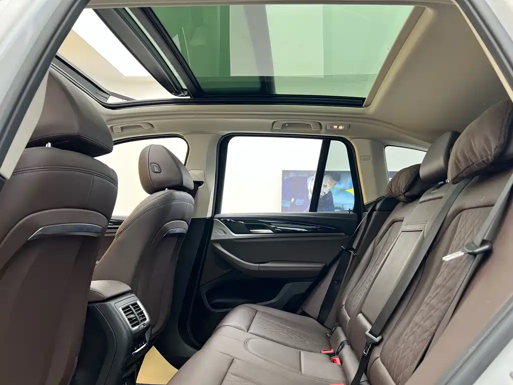 BMW BMW X3 2022 xDrive25i M Sport Package 2023 - thumbnail 22