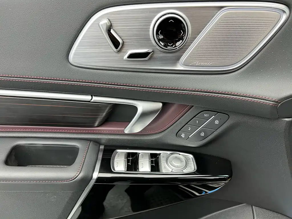 Buick Buick Century 2023 2.0T 7-seater Yunshi Edition 2024 - thumbnail 3