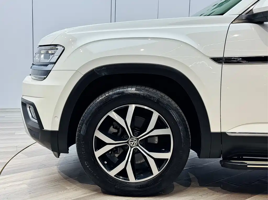Volkswagen Teramont 2017 330TSI Front-Wheel Drive Luxury Edition 2017 - thumbnail 28