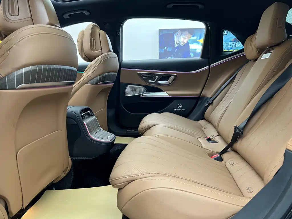 Mercedes-Benz Mercedes-Benz E-Class 2024 E 300 L Luxury Model 2024 - thumbnail 24