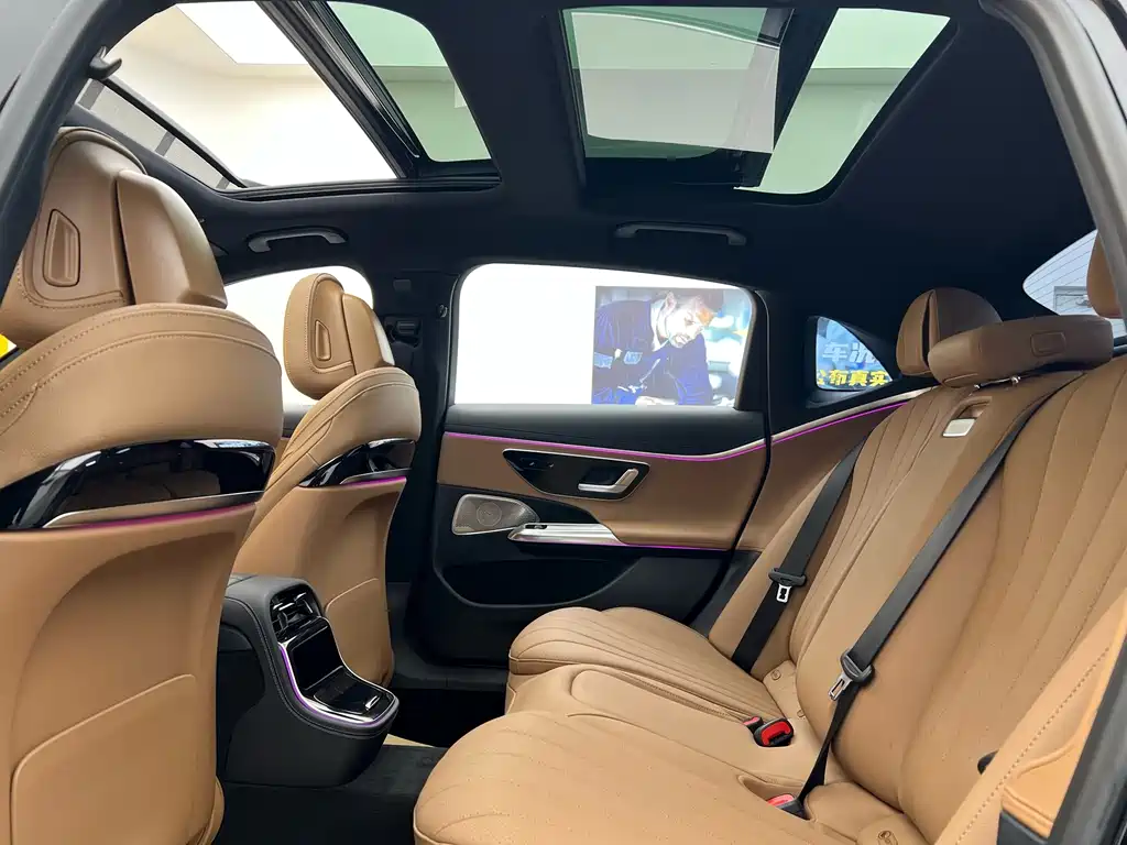 Mercedes-Benz Mercedes-Benz E-Class 2024 Model Year Facelift E 260 L 2024 - thumbnail 27