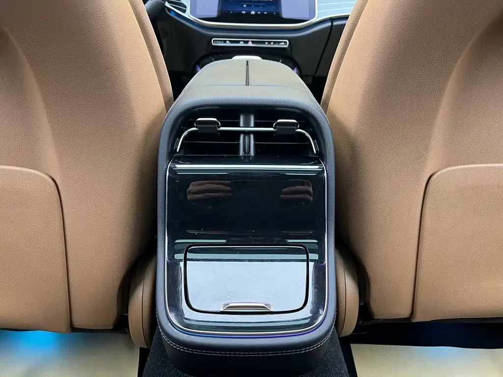 Mercedes-Benz Mercedes-Benz E-Class 2024 Model Year Facelift E 260 L 2024 - thumbnail 28