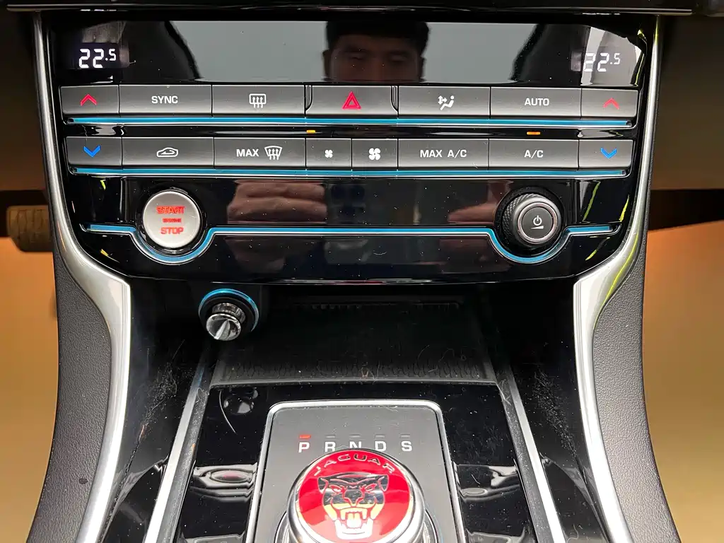 Jaguar Jaguar XEL 2018 2.0T 200PS Luxury Edition 2019 - thumbnail 13