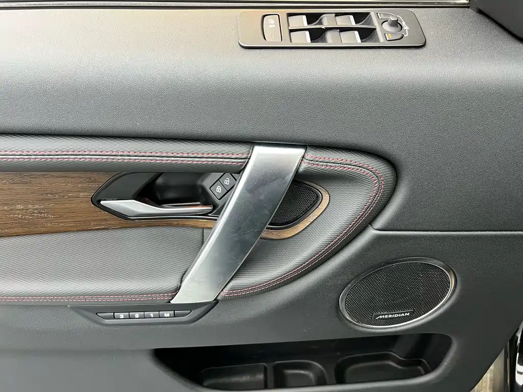 Land Rover Discovery Sport 2023 249PS R-Dynamic SE Performance Tech Edition 2023 - thumbnail 3