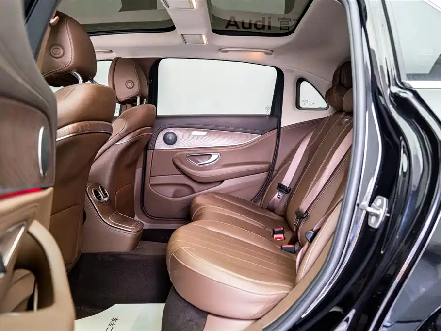 Mercedes-Benz Mercedes-Benz E-Class 2022 E 260 L Sport 2022 - thumbnail 12