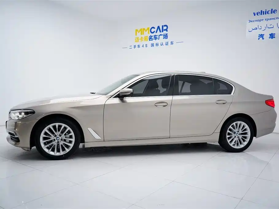 BMW BMW 5 Series 2019 Facelift 530Li M Sport Package 2019 - thumbnail 4