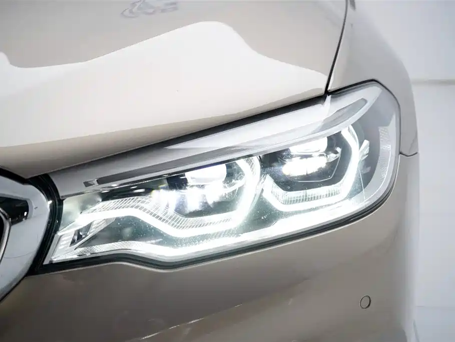 BMW BMW 5 Series 2019 Facelift 530Li M Sport Package 2019 - thumbnail 10