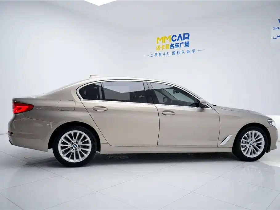 BMW BMW 5 Series 2019 Facelift 530Li M Sport Package 2019 - thumbnail 16