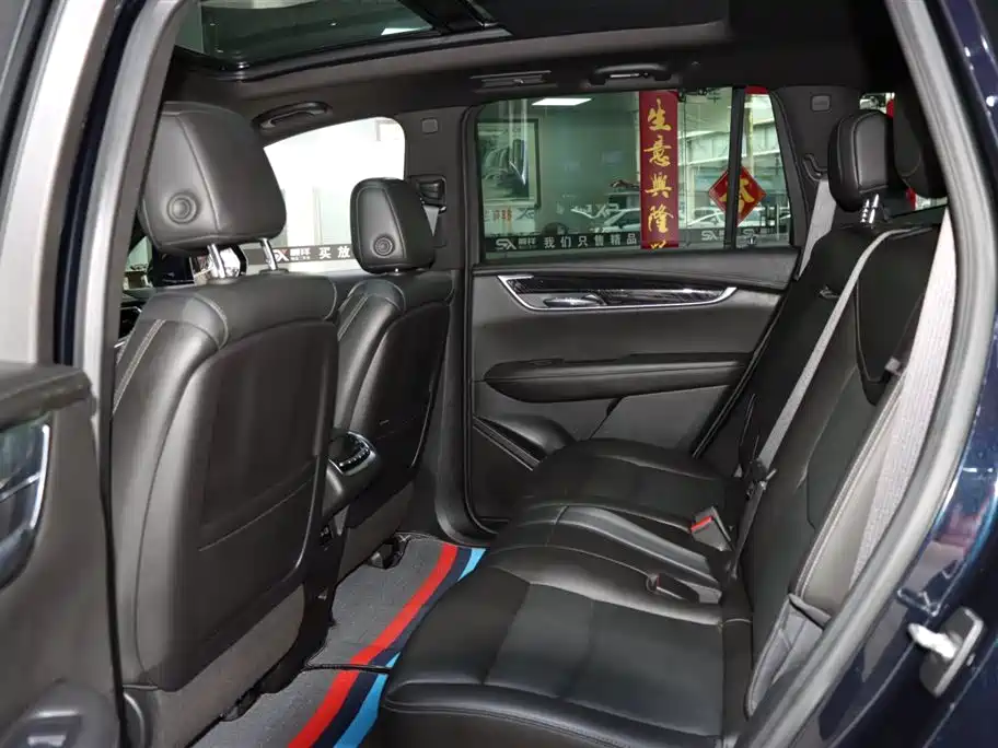 Cadillac Cadillac XT6 2021 2.0T AWD Luxury 7-seater 2021 - thumbnail 11