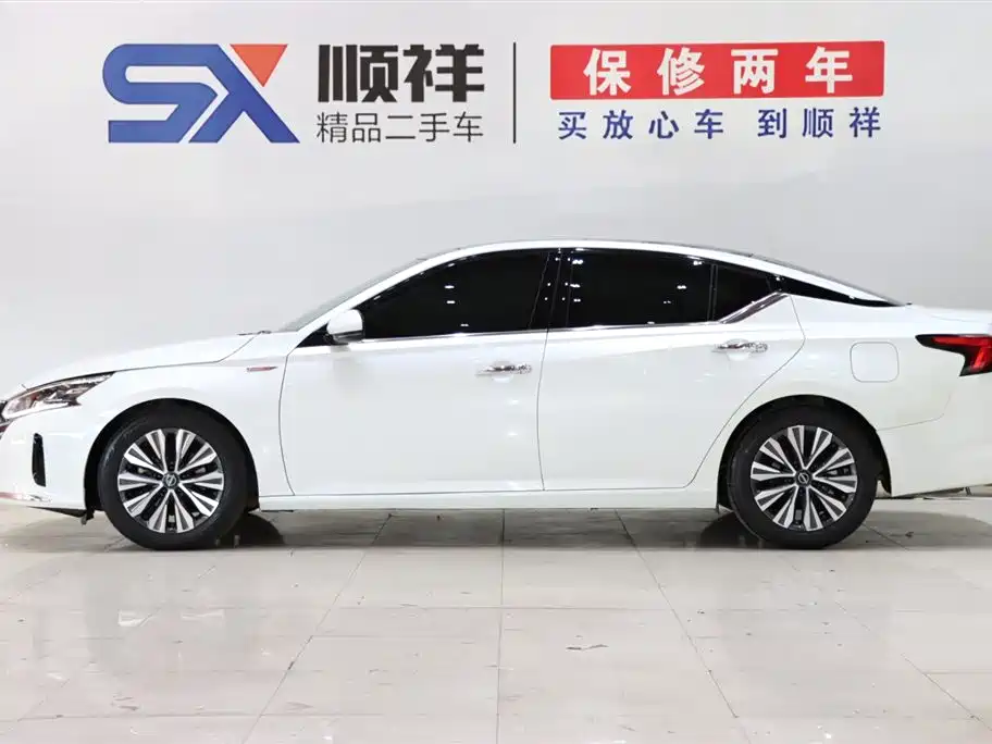 Nissan Nissan Altima 2022 2.0L XL-TLS Premium Edition 2023 - thumbnail 6