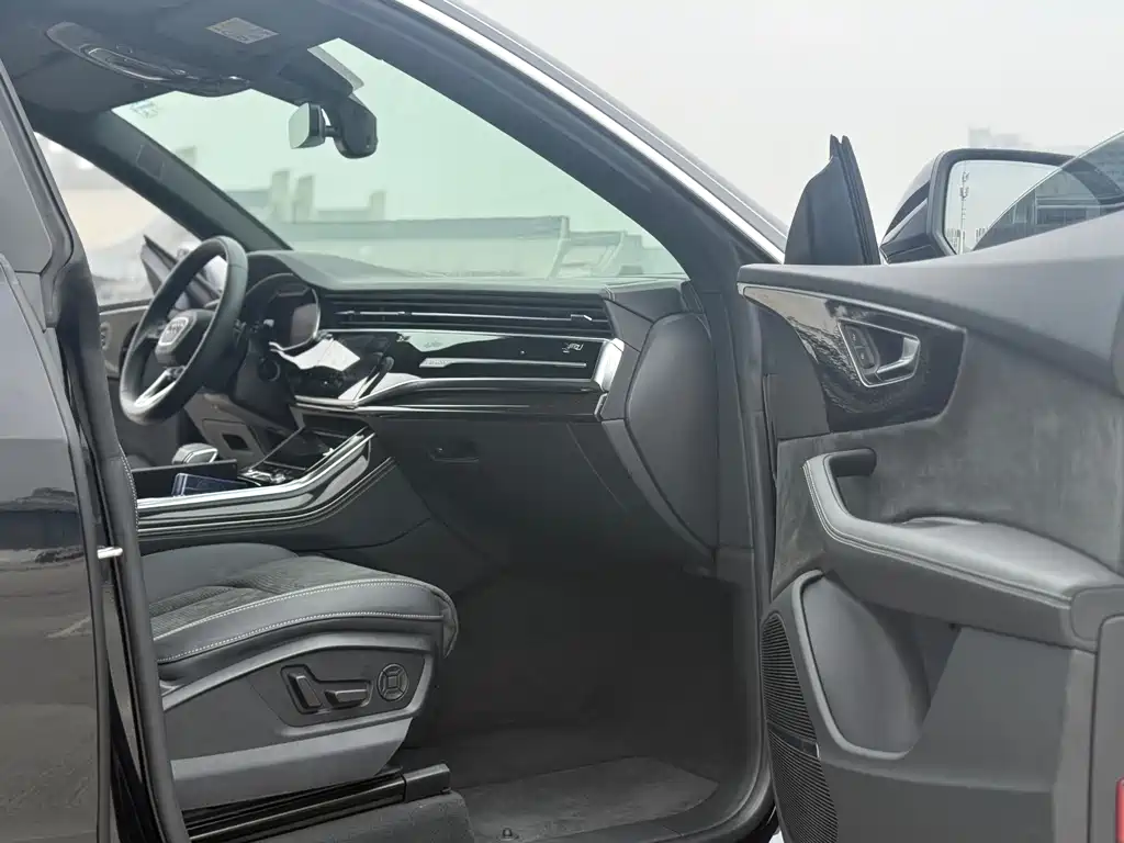 Audi Audi Q8 2021 55 TFSI Premium Dynamic Edition 2021 - thumbnail 6