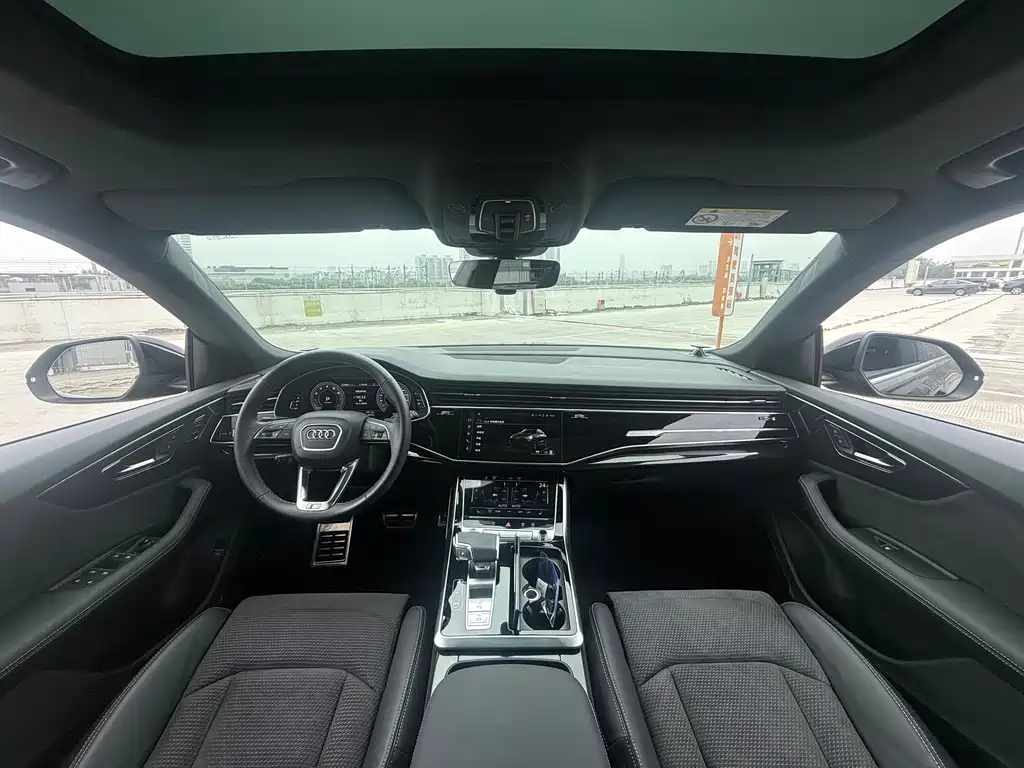 Audi Audi Q8 2021 55 TFSI Premium Dynamic Edition 2021 - thumbnail 8