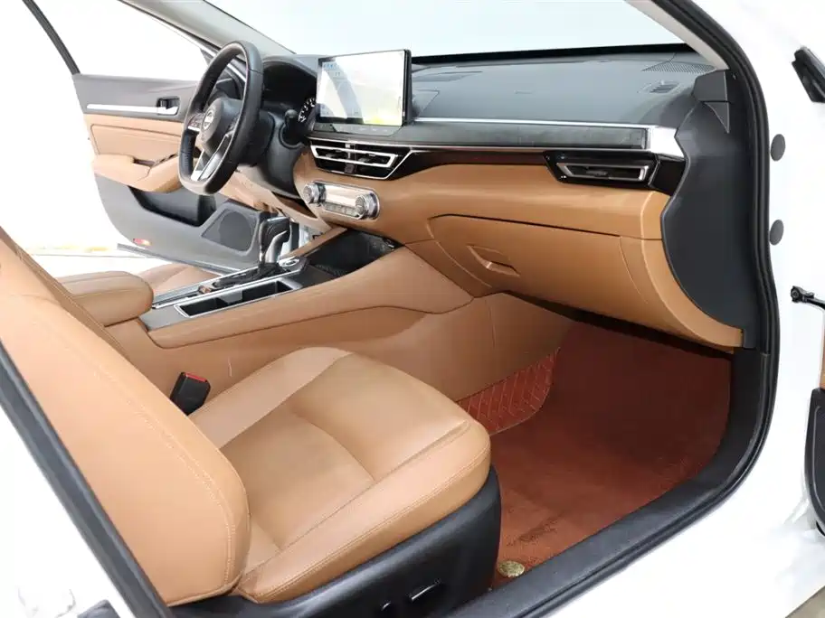 Nissan Nissan Altima 2022 2.0L XL-TLS Premium Edition 2023 - thumbnail 9