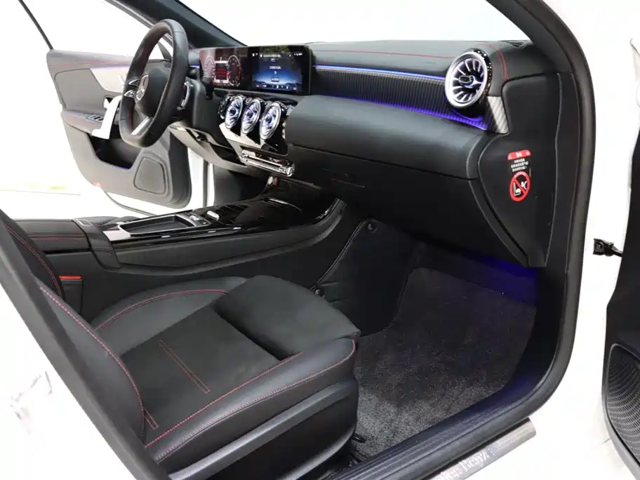 Mercedes-Benz Mercedes-Benz A-Class 2025 A 200 L Fashion Edition 2025 - thumbnail 8