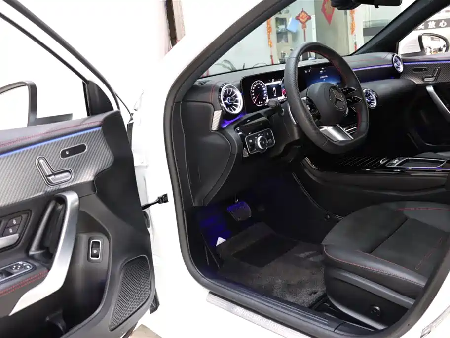 Mercedes-Benz Mercedes-Benz A-Class 2025 A 200 L Fashion Edition 2025 - thumbnail 9