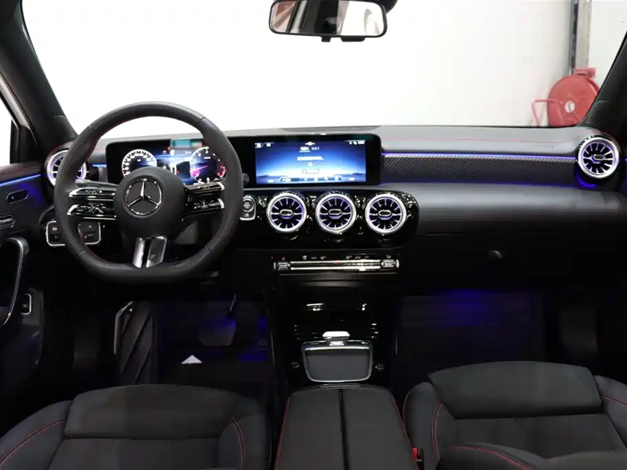 Mercedes-Benz Mercedes-Benz A-Class 2025 A 200 L Fashion Edition 2025 - thumbnail 12