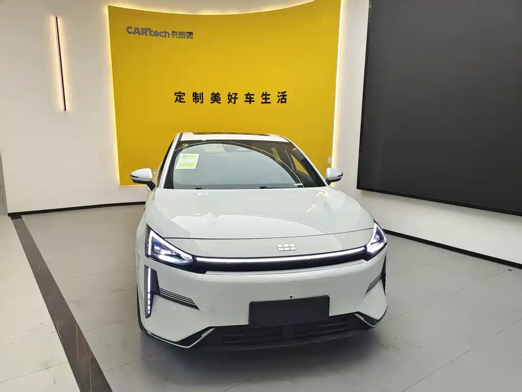 Geely Galaxy Galaxy L6 2025 EM-i 140km Starship Edition 2026