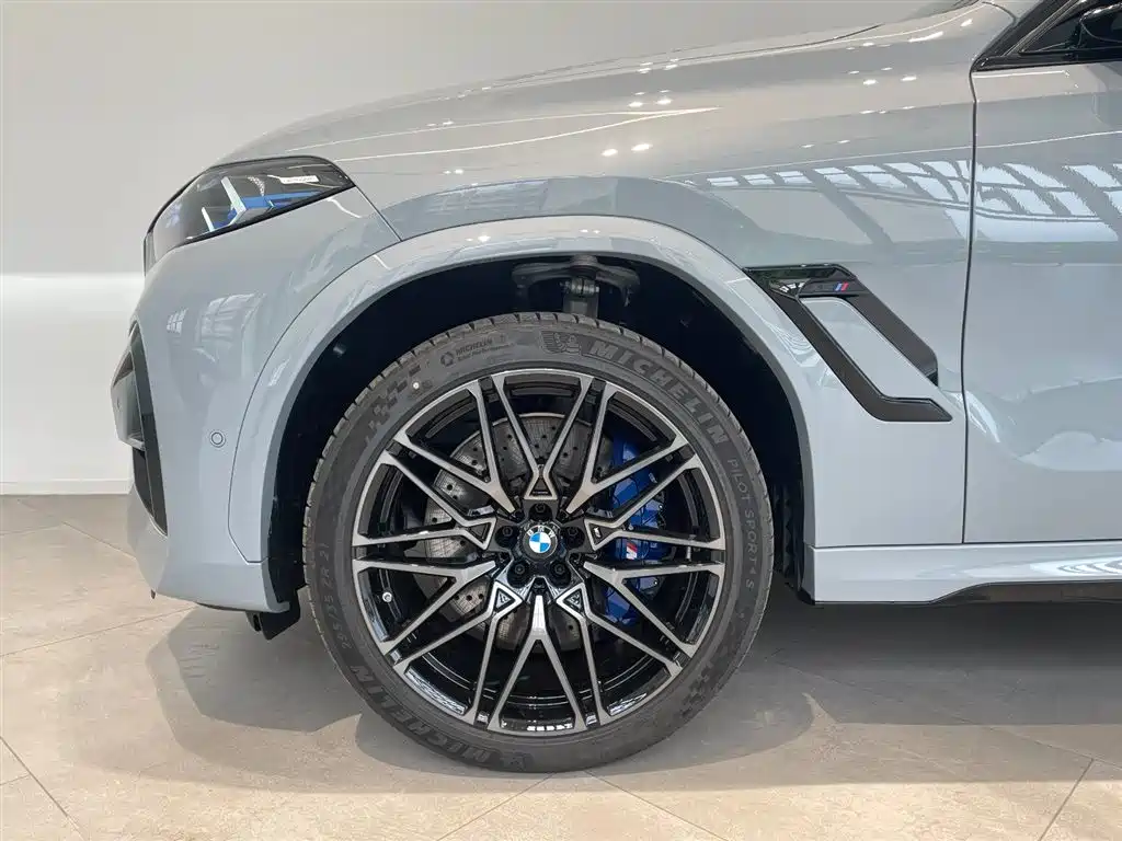 BMW BMW X6 M 2023 X6 M Thunder Edition 2025 - thumbnail 16