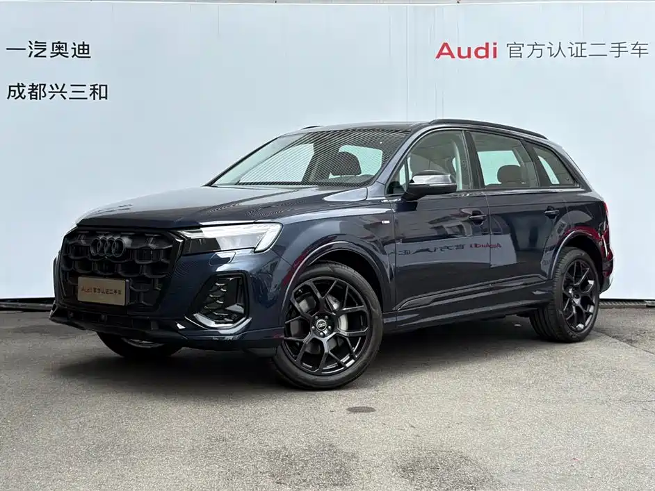 Audi Audi Q7 2025 45 TFSI quattro S line Black Knight Edition 2026