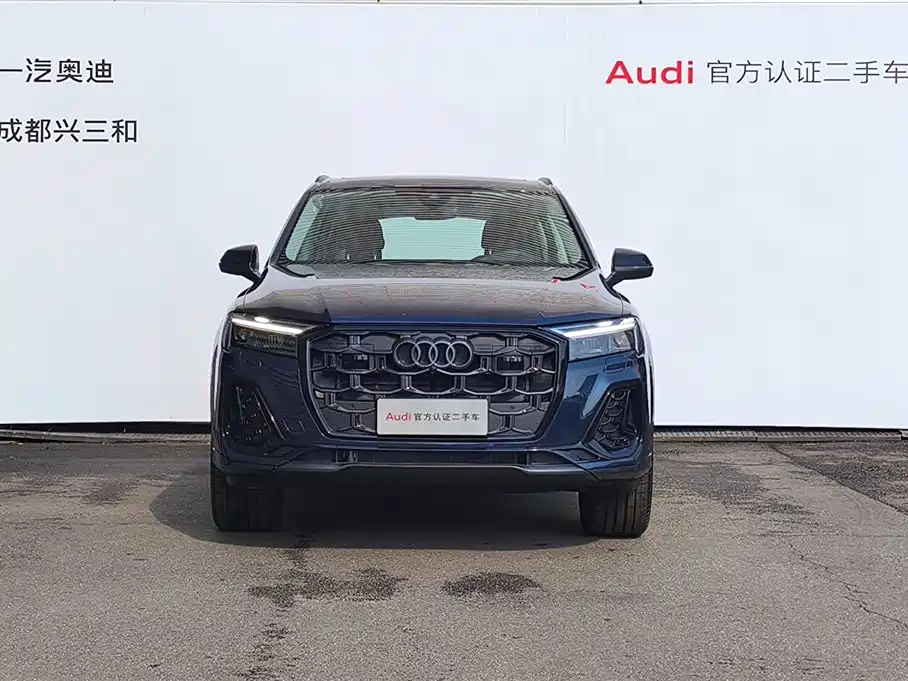 Audi Audi Q7 2025 45 TFSI quattro S line Black Knight Edition 2026 - thumbnail 2