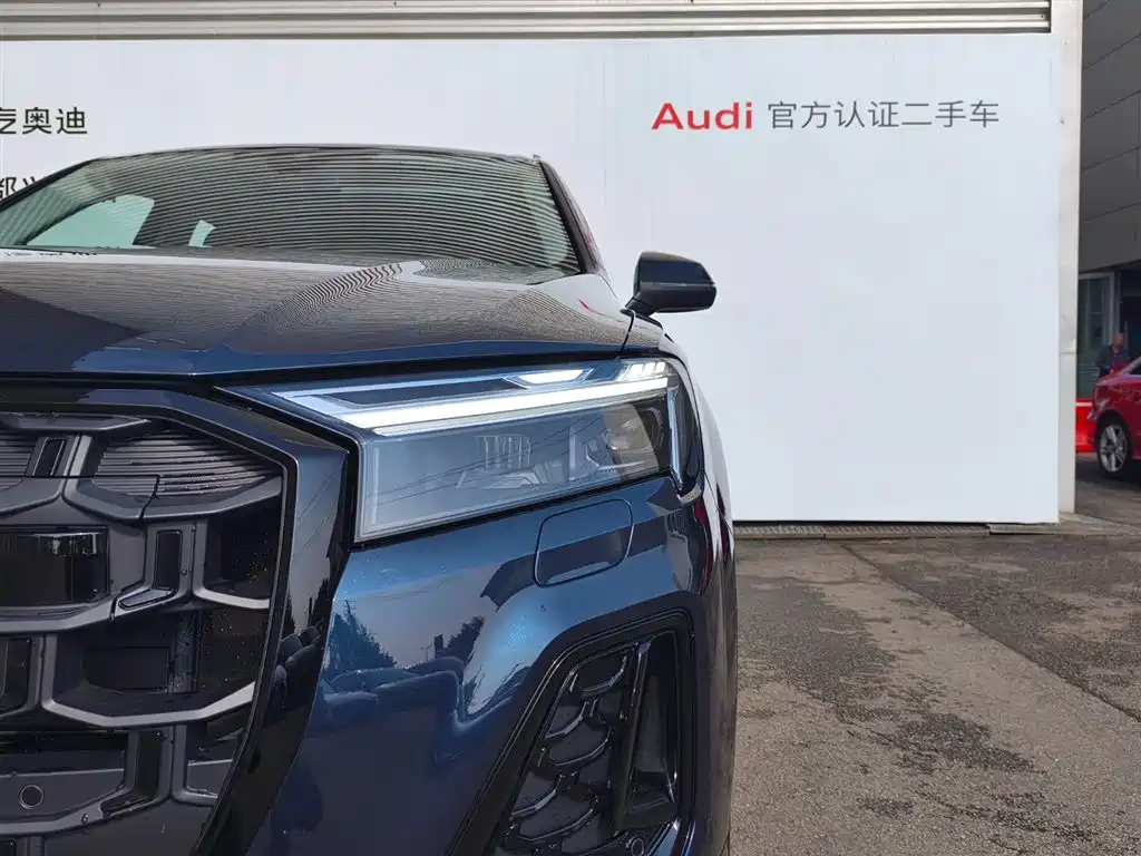 Audi Audi Q7 2025 45 TFSI quattro S line Black Knight Edition 2026 - thumbnail 16