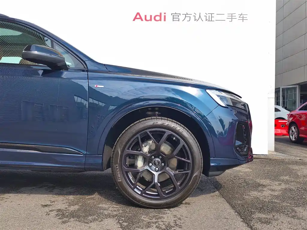 Audi Audi Q7 2025 45 TFSI quattro S line Black Knight Edition 2026 - thumbnail 17