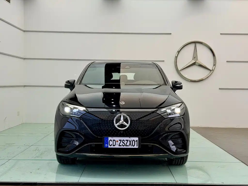 Mercedes-Benz Mercedes-Benz EQE SUV 2024 500 4MATIC Flagship Edition 2026 - thumbnail 2