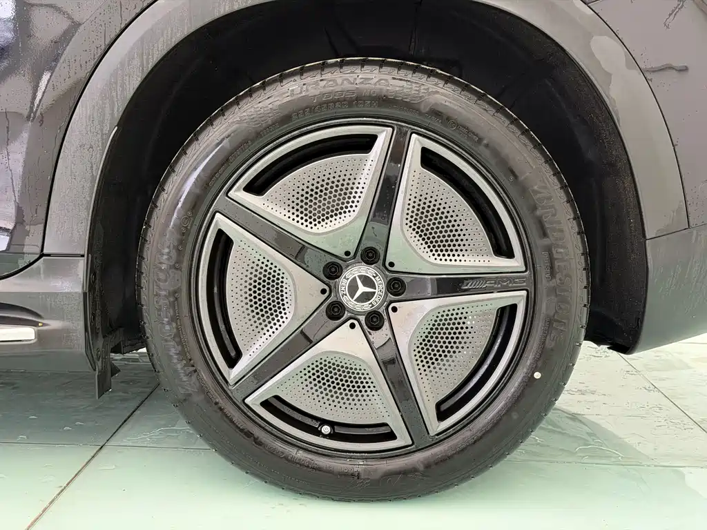 Mercedes-Benz Mercedes-Benz EQE SUV 2024 500 4MATIC Flagship Edition 2026 - thumbnail 5