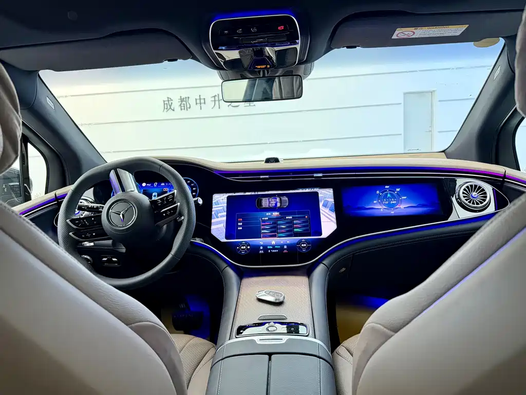Mercedes-Benz Mercedes-Benz EQE SUV 2024 500 4MATIC Flagship Edition 2026 - thumbnail 10
