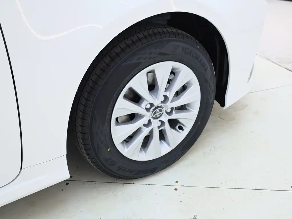 Toyota Corolla 2026 1.8L Hybrid LE 2026 - thumbnail 10