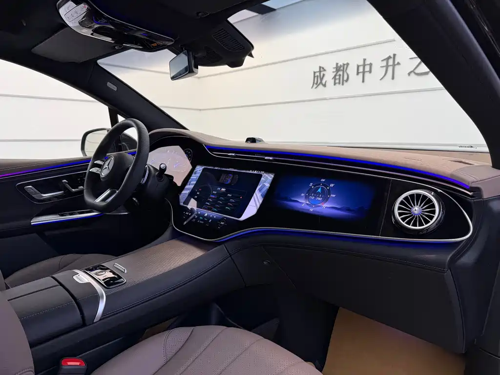 Mercedes-Benz Mercedes-Benz EQE SUV 2024 500 4MATIC Flagship Edition 2026 - thumbnail 15